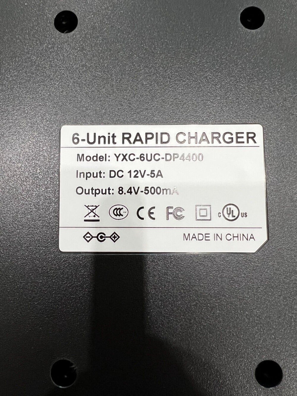 Motorola 6-way rapid charger UK for efficient charging of multiple devices simultaneously