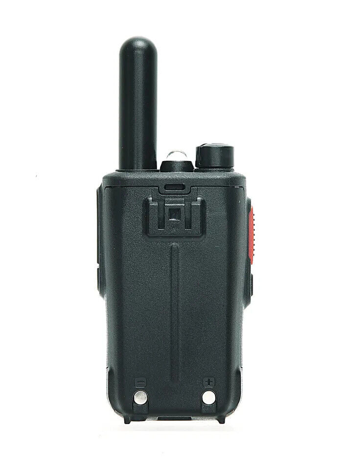 Yanton professional two way radio UK featuring robust design and adjustable antenna for reliable communication